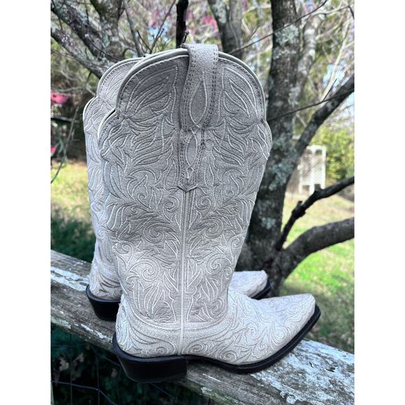 Ariat Women's Sterling Western Boots - Crackled White size 5.5 - Picture 3 of 8